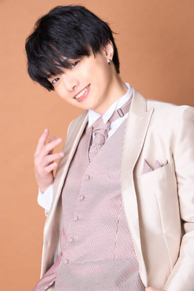 【】
